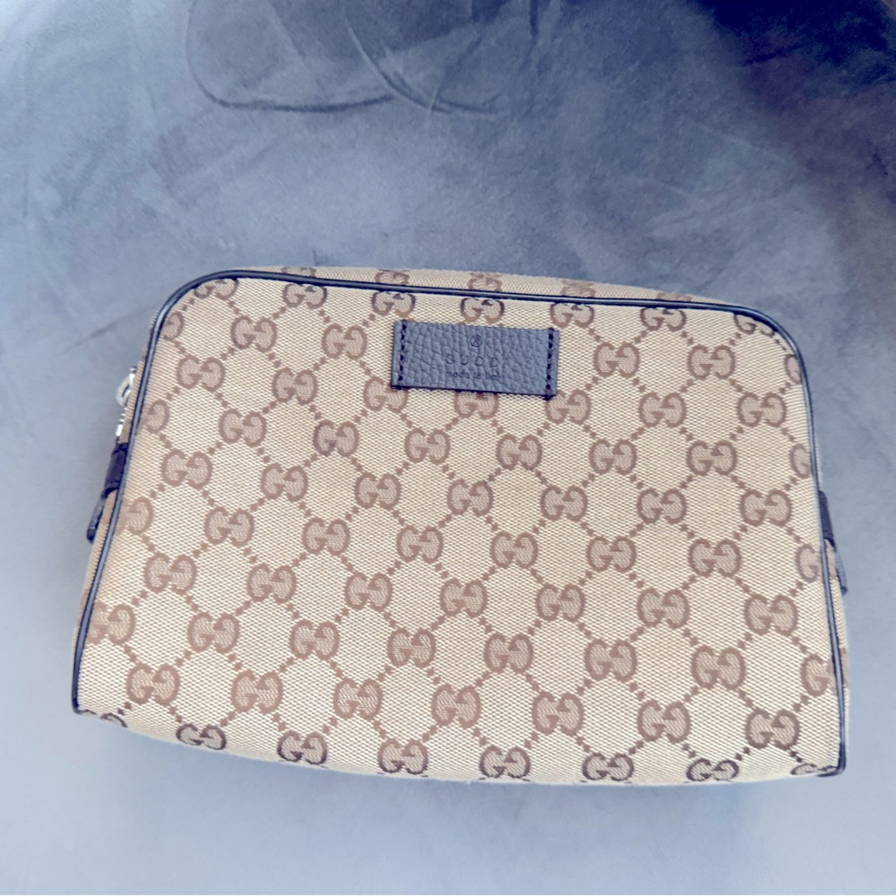 Gucci - Picture 3 of 3